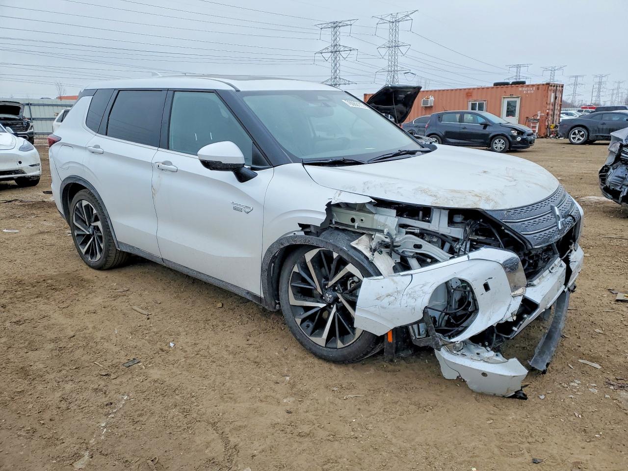 2024 MITSUBISHI OUTLANDER SE photo 4