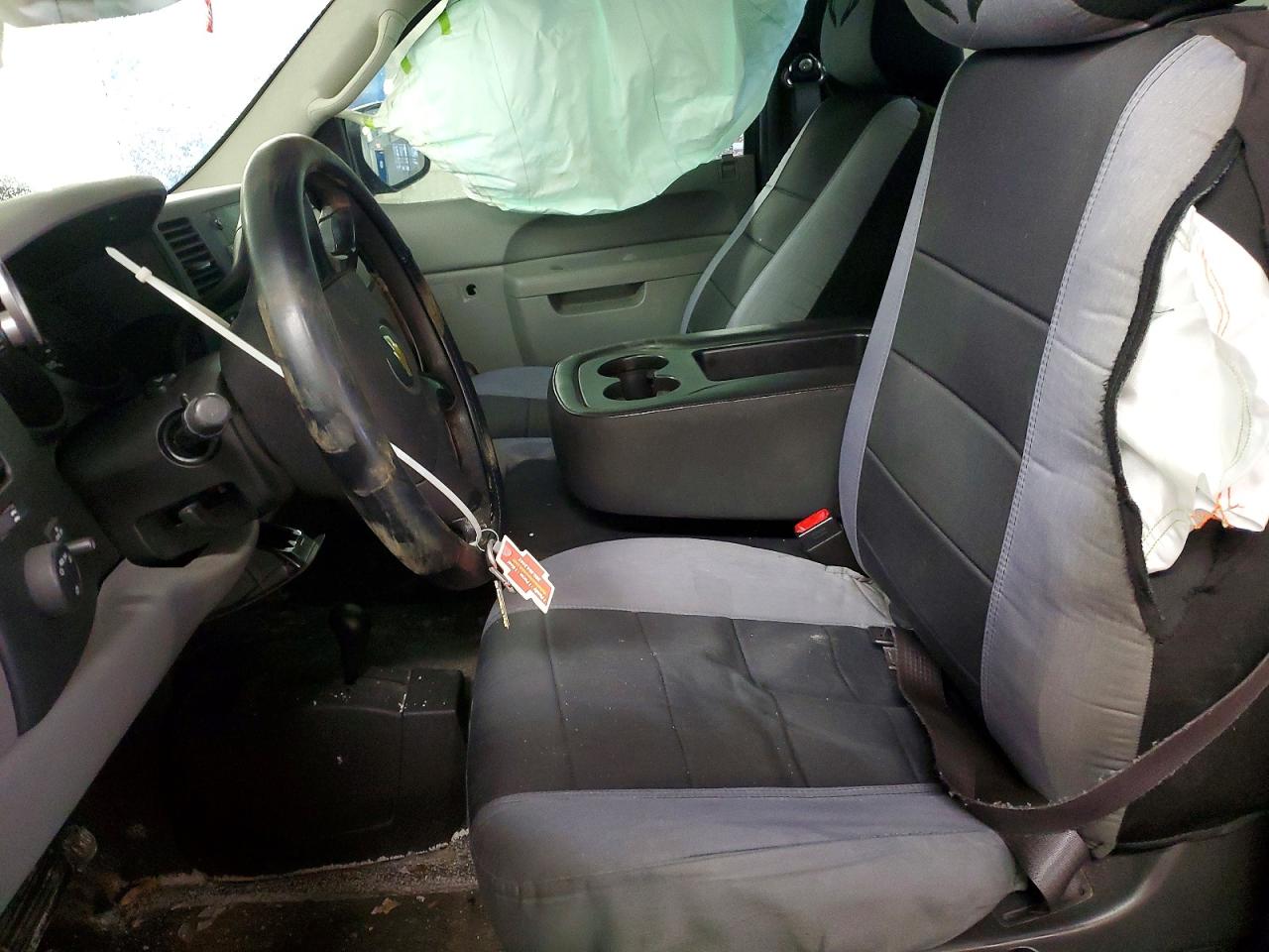 2013 CHEVROLET SILVERADO K1500 photo 13