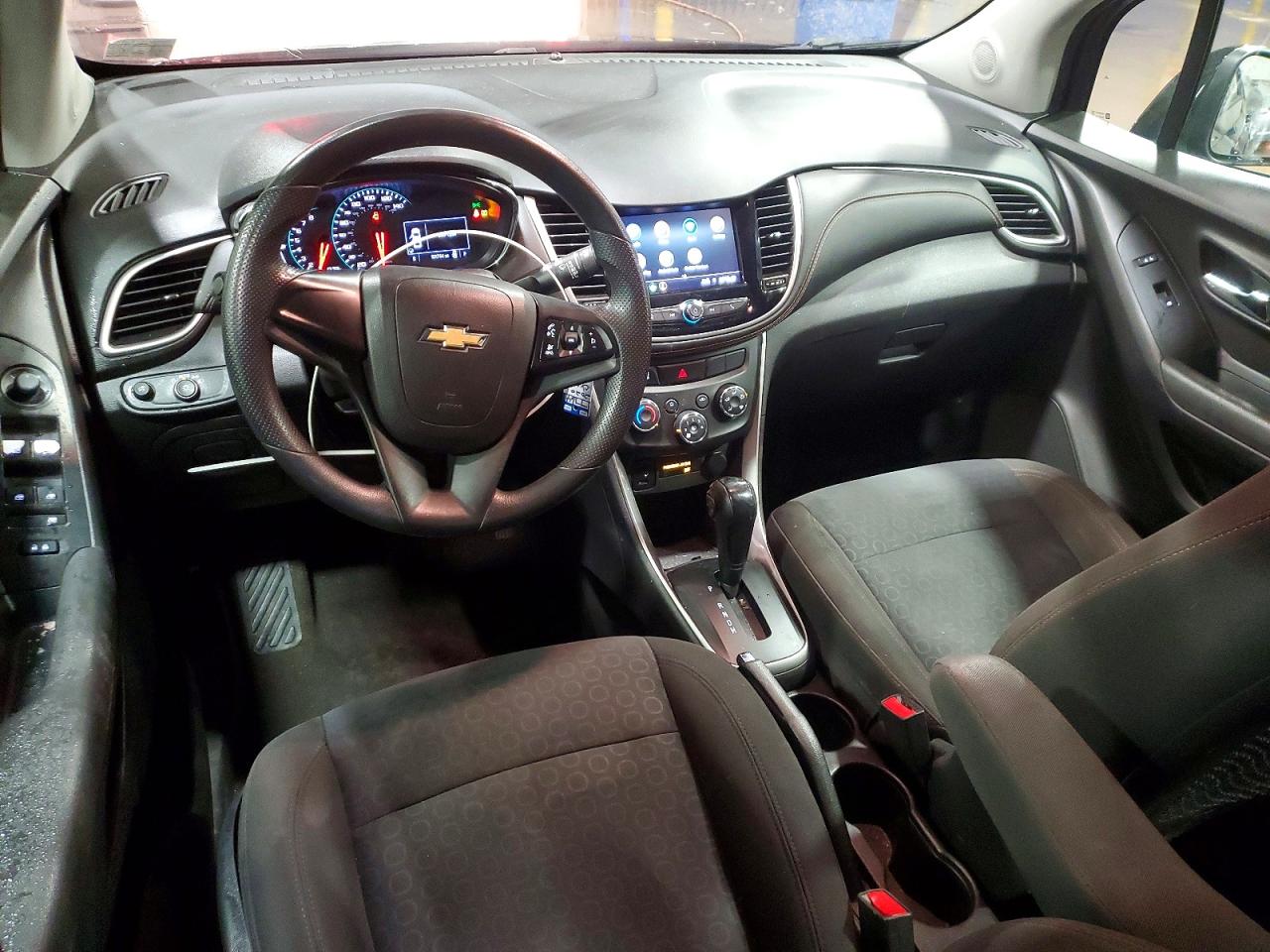 2020 CHEVROLET TRAX LS photo 8