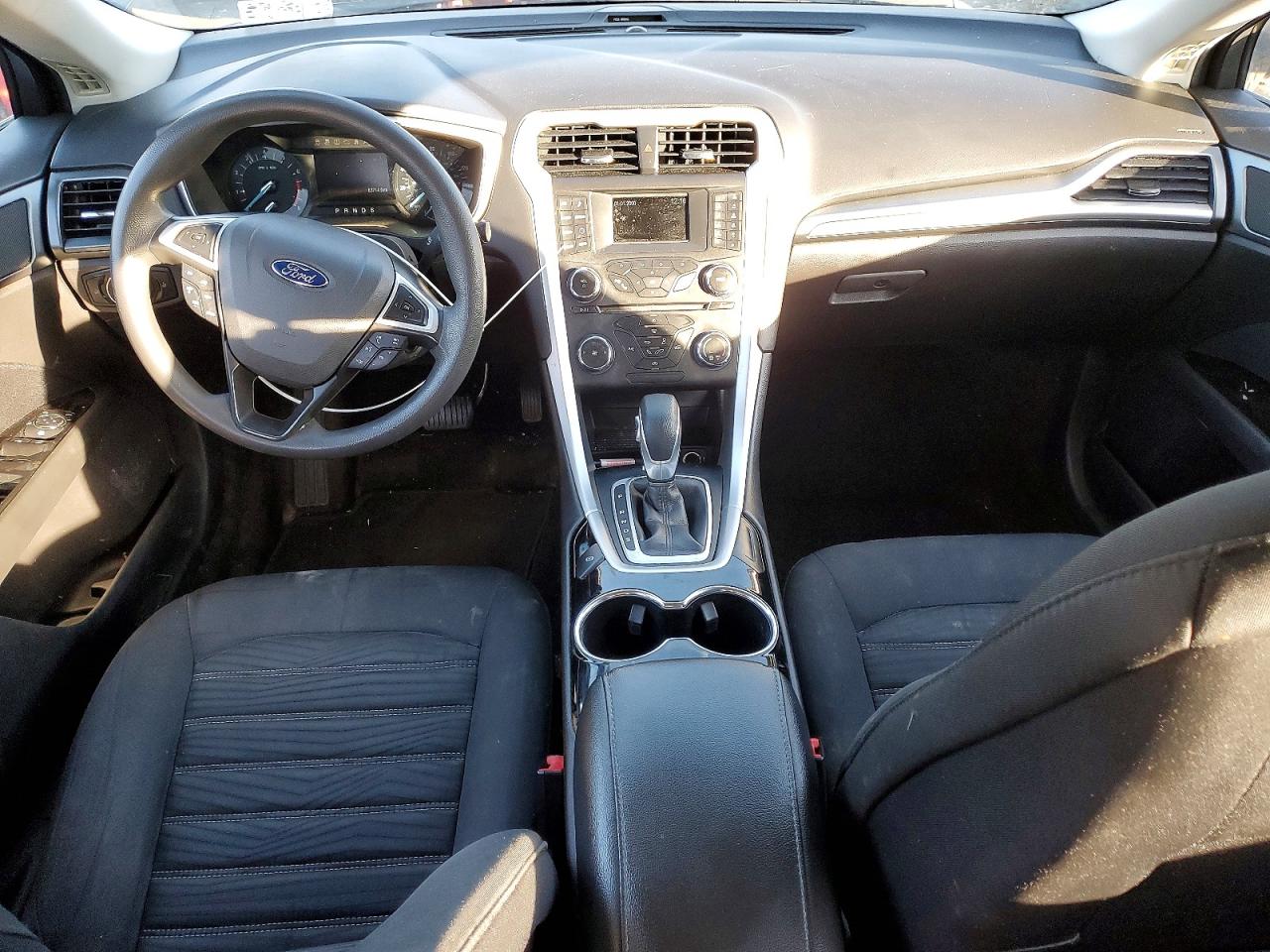 2017 FORD FUSION photo 15