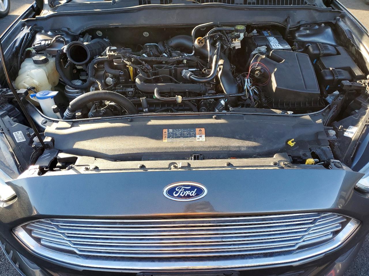 2017 FORD FUSION photo 21