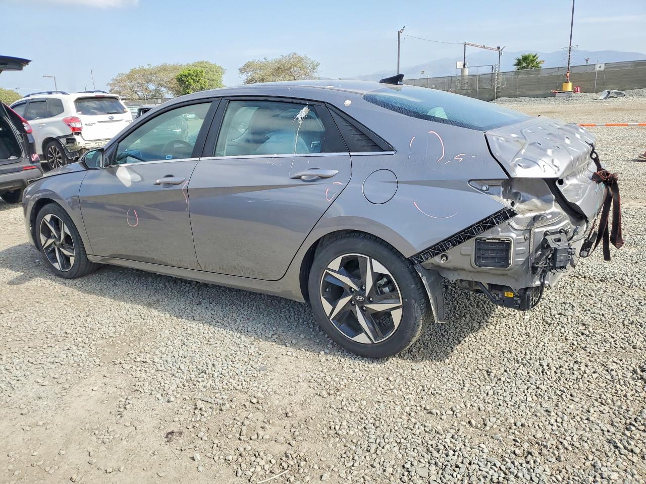 2023 HYUNDAI ELANTRA LIMITED photo 2