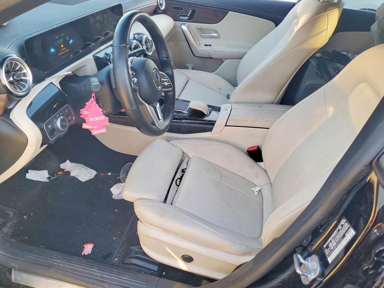2023 MERCEDES-BENZ CLA 250 4MATIC photo 13