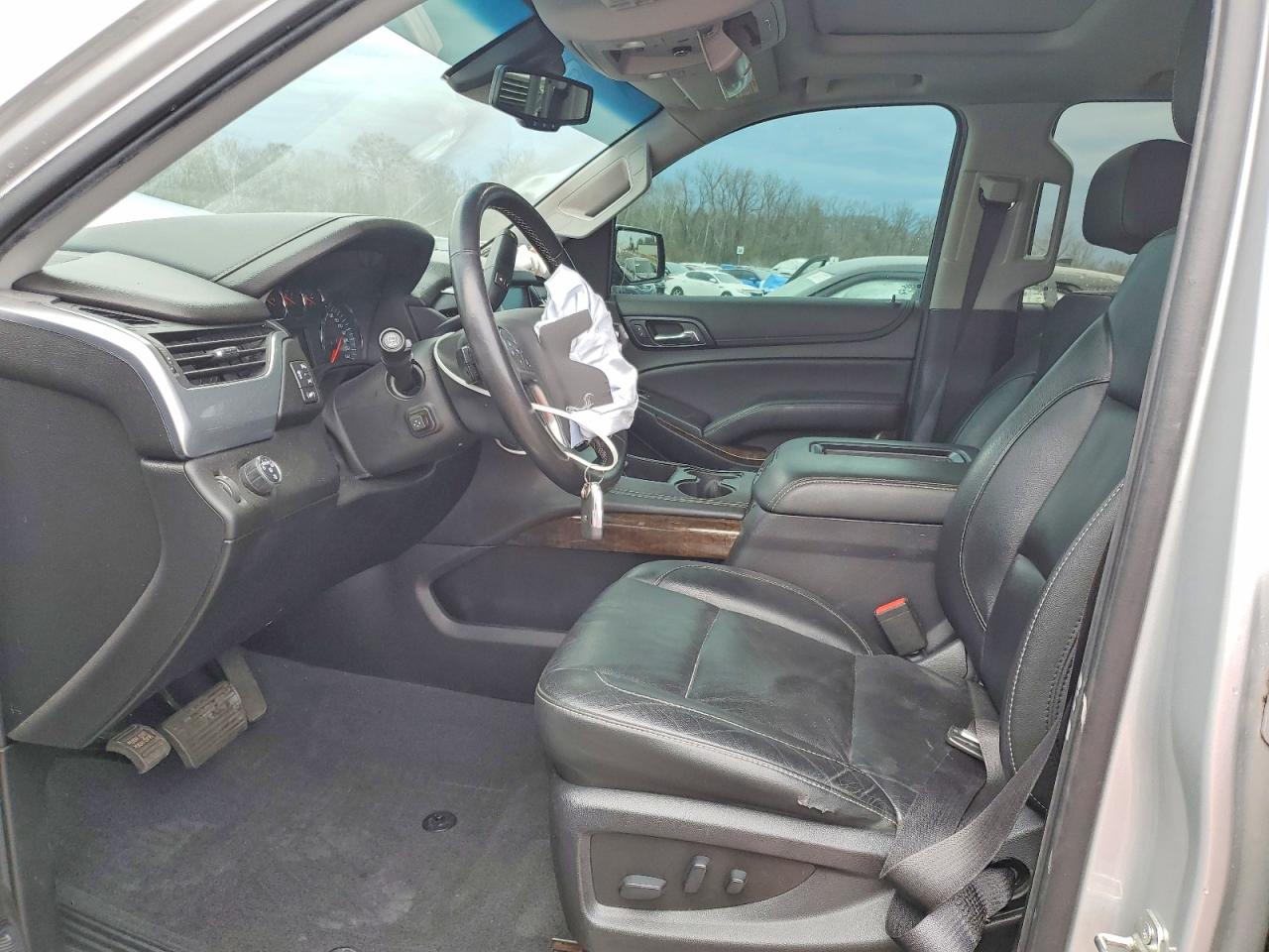 2020 CHEVROLET TAHOE C1500 LT photo 7