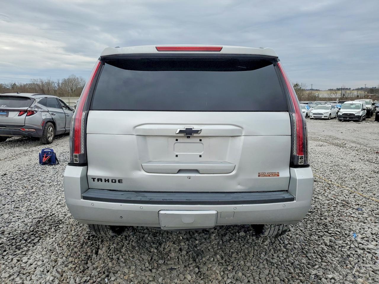 2020 CHEVROLET TAHOE C1500 LT photo 6