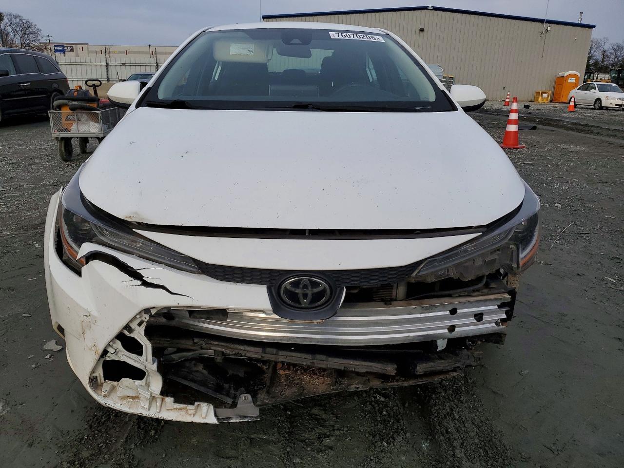 2021 TOYOTA COROLLA photo 9
