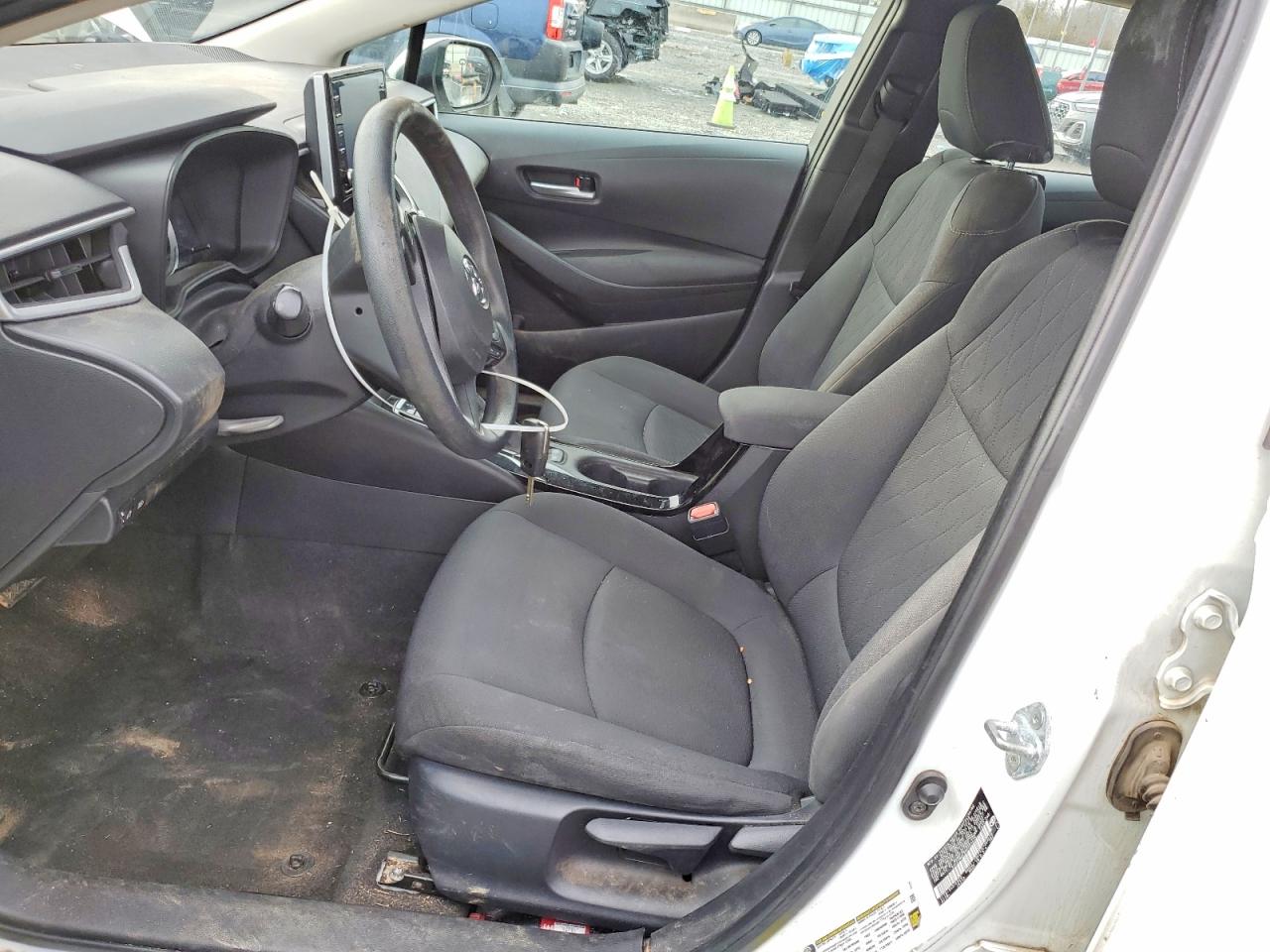 2021 TOYOTA COROLLA photo 13