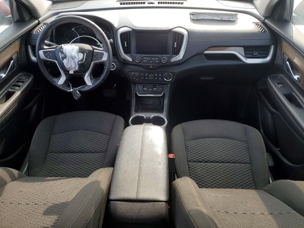 2018 GMC TERRAIN SLE photo 15
