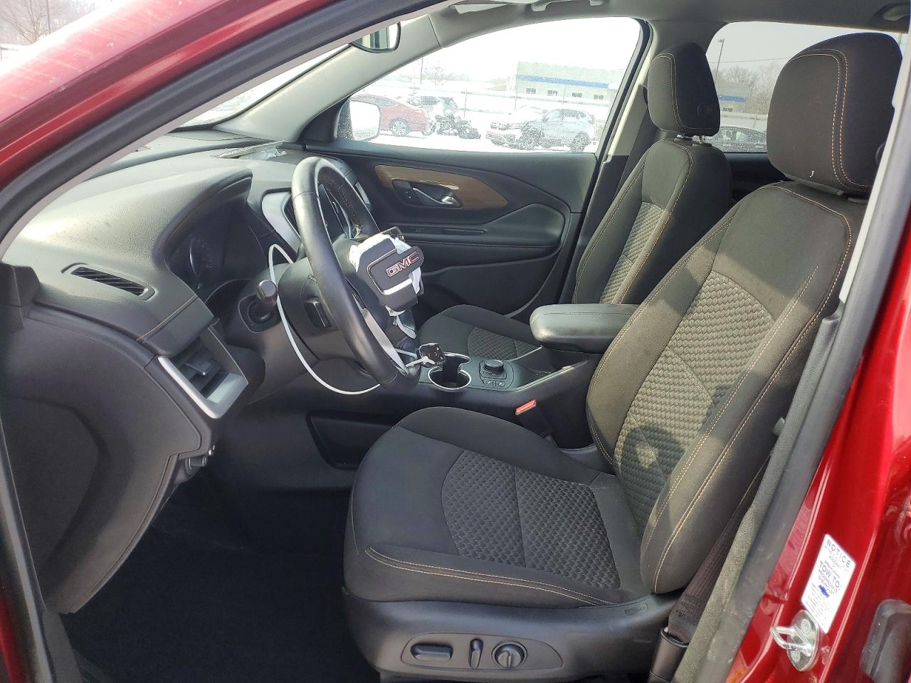 2018 GMC TERRAIN SLE photo 13