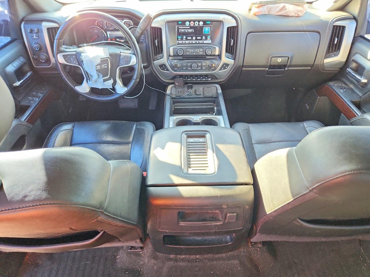 2017 GMC SIERRA K1500 SLT photo 22