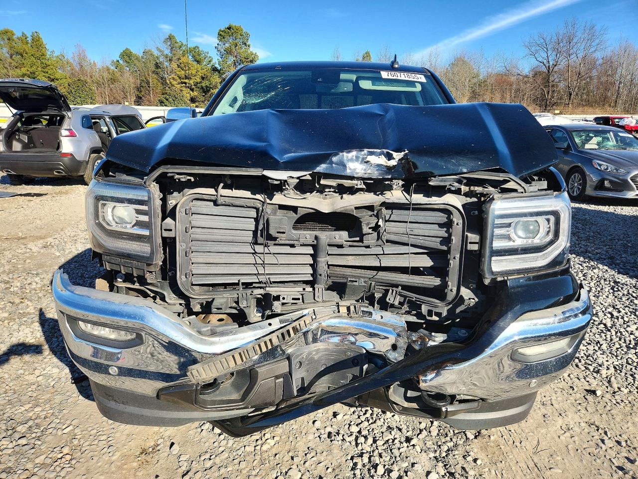 2017 GMC SIERRA K1500 SLT photo 13