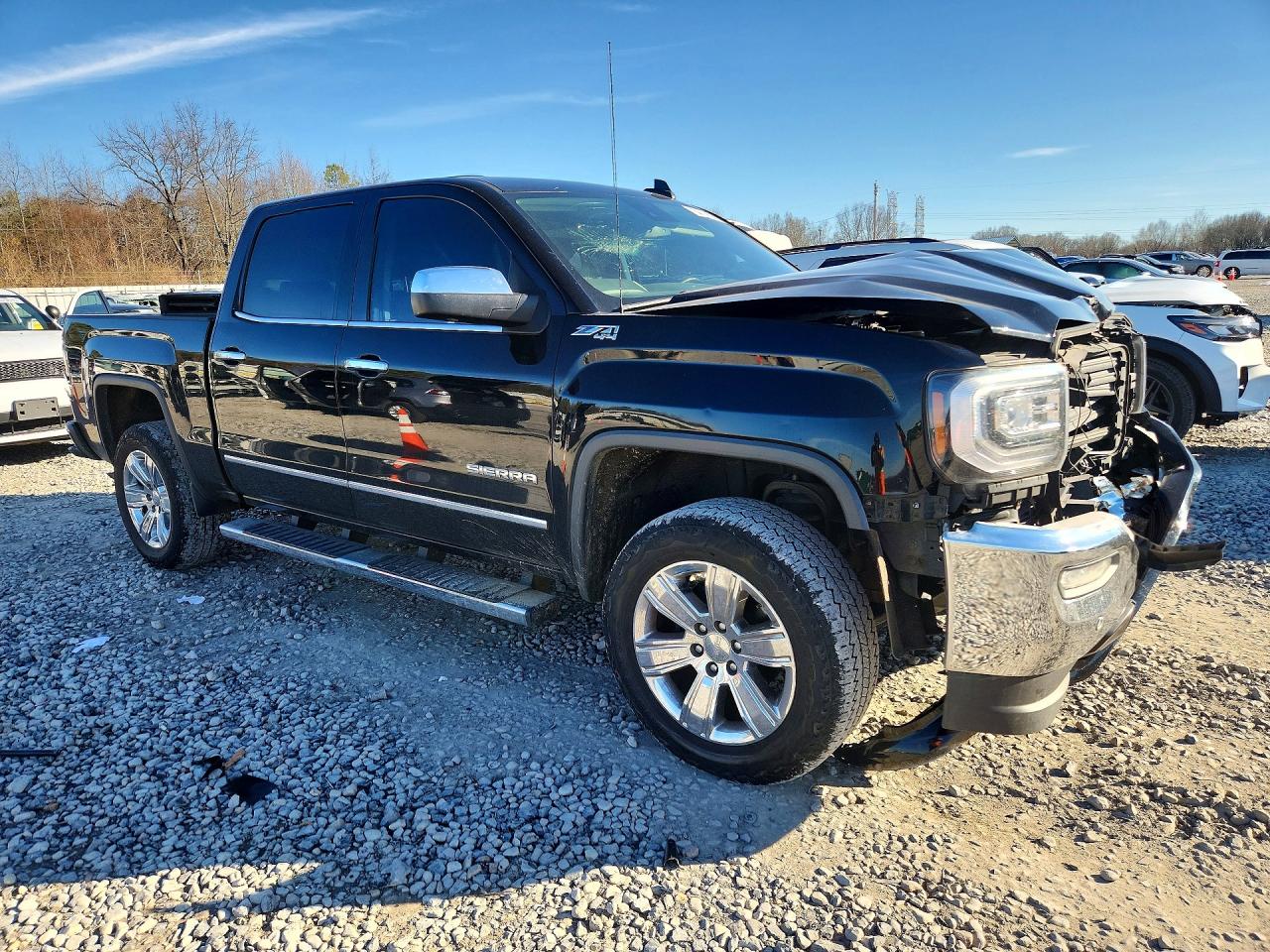 2017 GMC SIERRA K1500 SLT photo 10