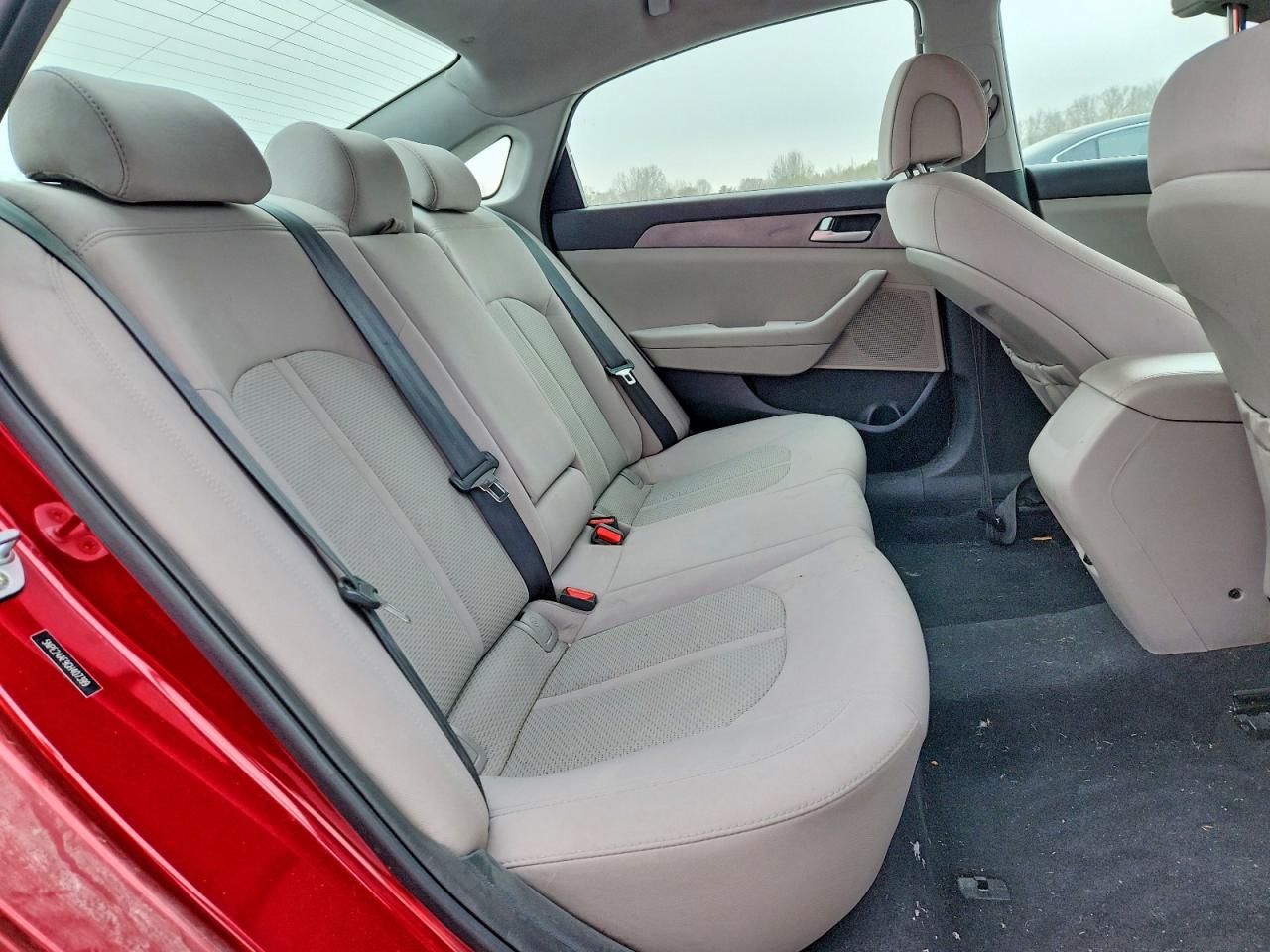 2016 HYUNDAI SONATA SE photo 10