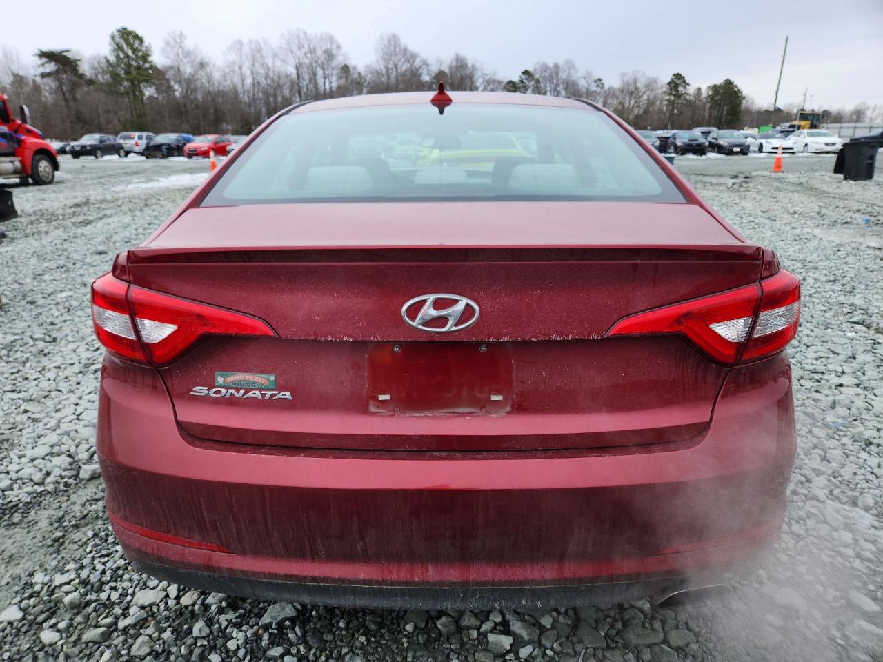 2016 HYUNDAI SONATA SE photo 6