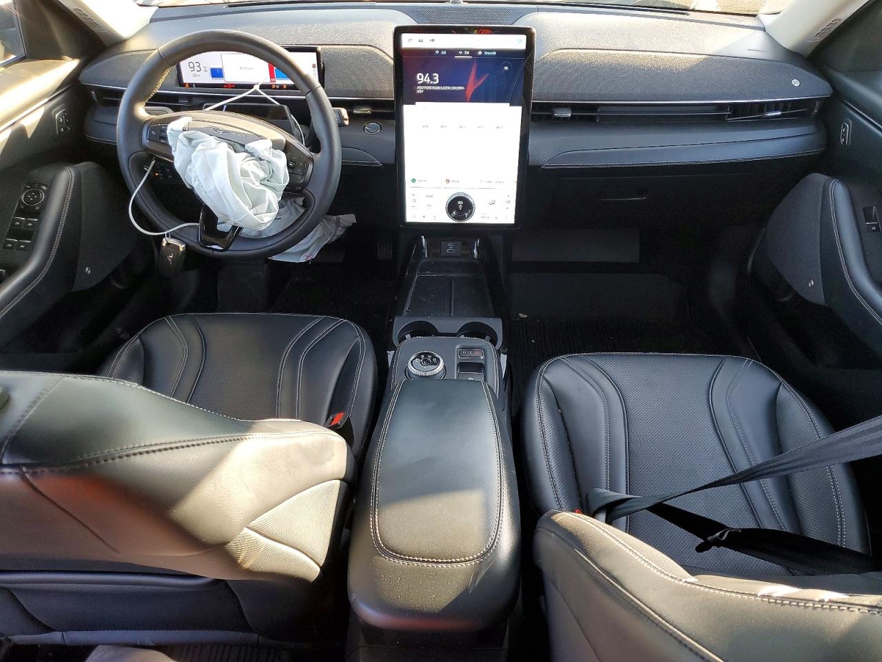 2021 FORD MUSTANG MACH-E PREMIUM photo 8