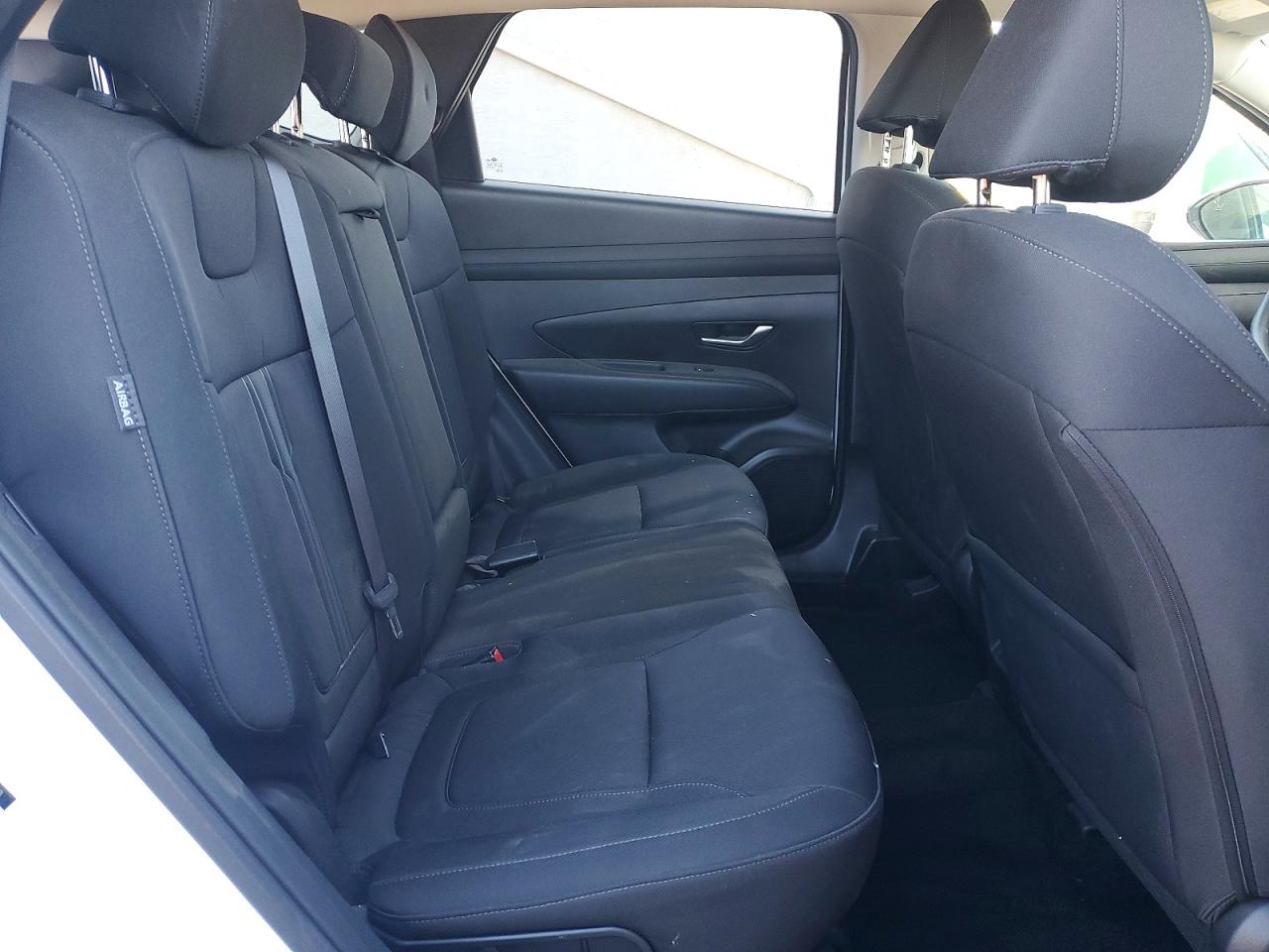 2025 HYUNDAI TUCSON SEL photo 31