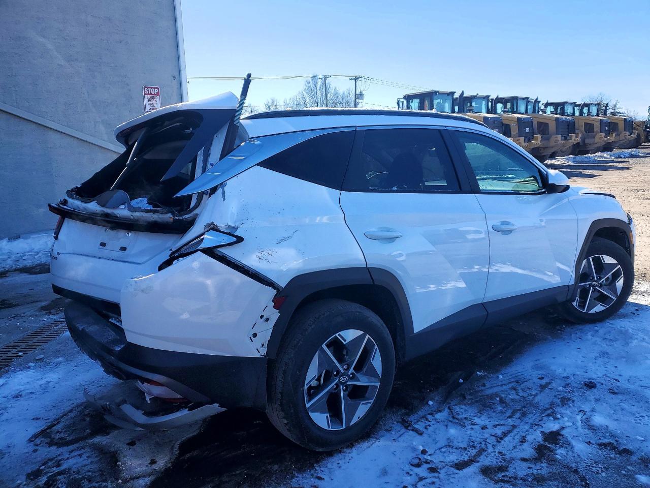 2025 HYUNDAI TUCSON SEL photo 7