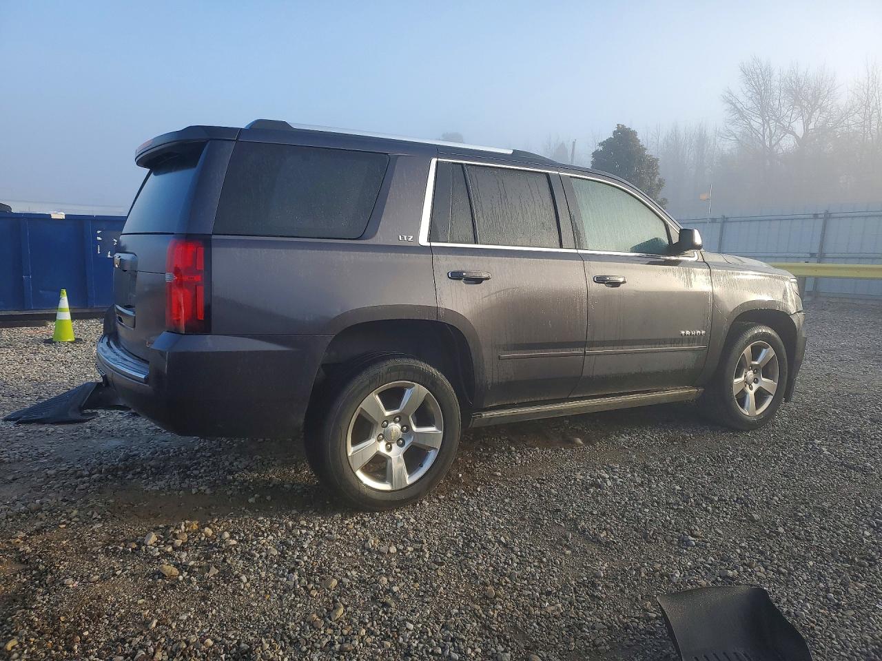 2016 CHEVROLET TAHOE C1500 LTZ photo 3