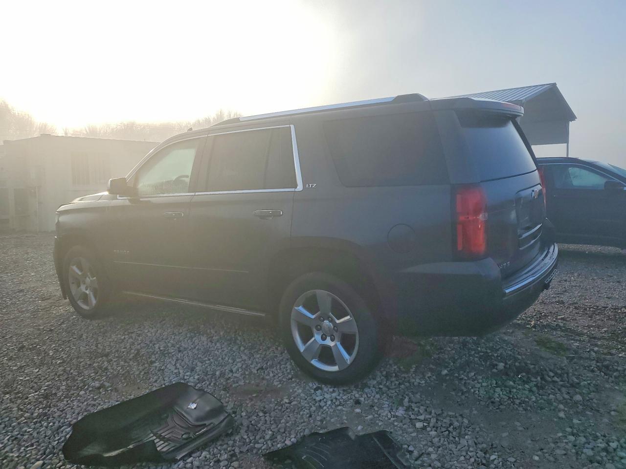 2016 CHEVROLET TAHOE C1500 LTZ photo 2