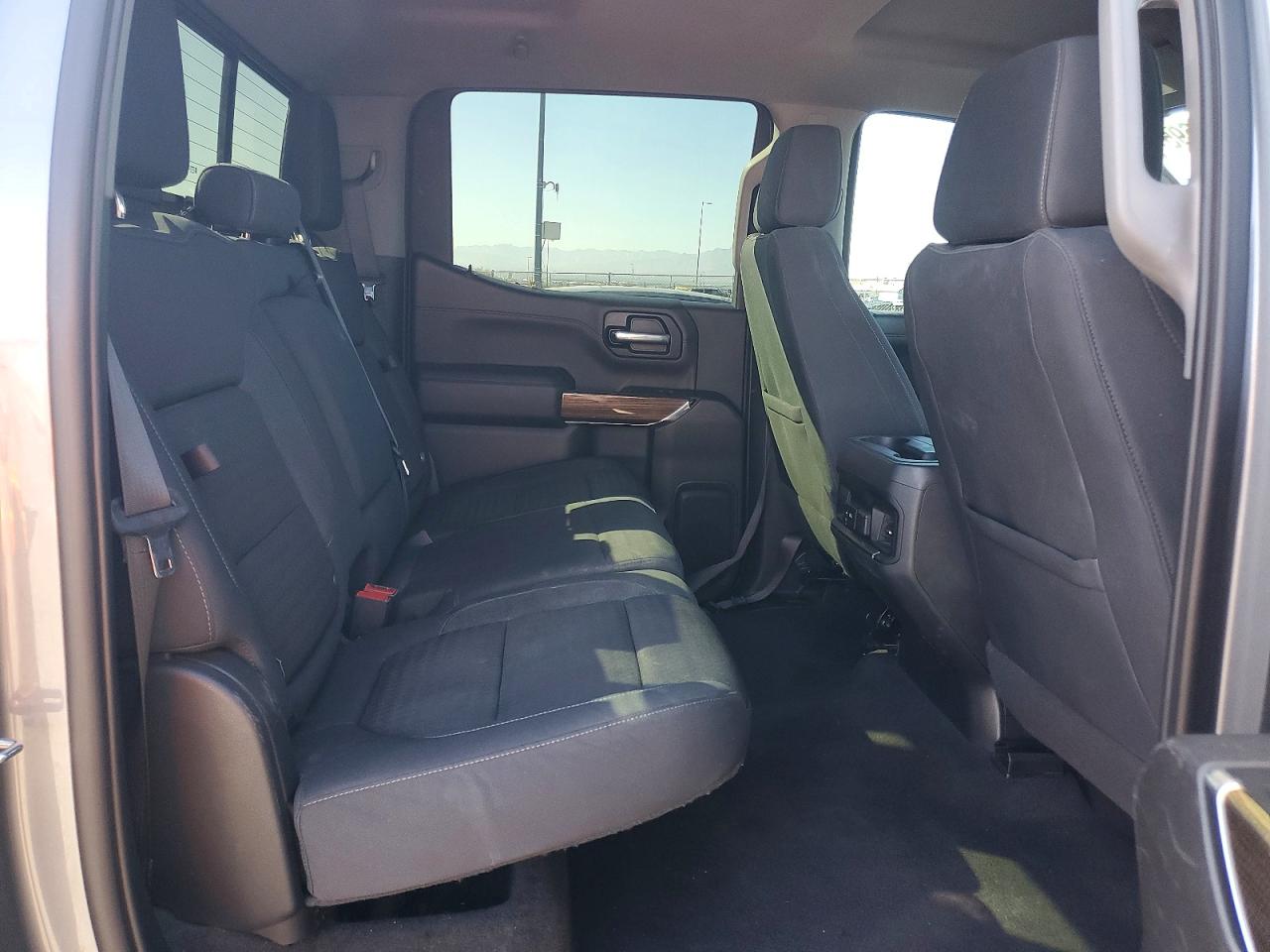 2020 CHEVROLET SILVERADO C1500 RST photo 19