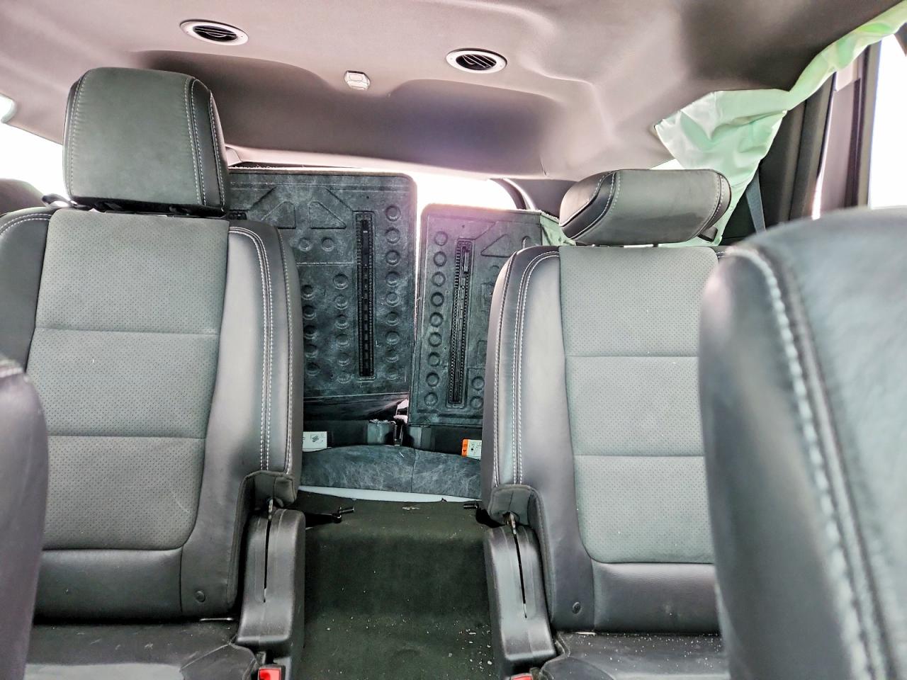 2015 FORD EXPLORER XLT photo 10