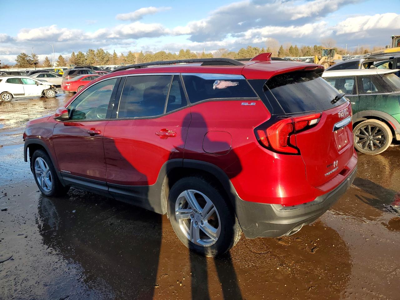 2018 GMC TERRAIN SLE photo 3