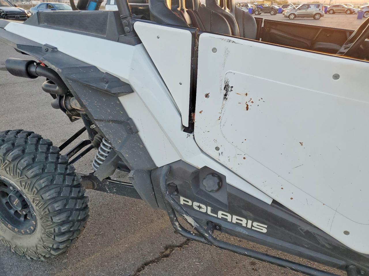 2015 POLARIS RZR XP 100 UTILITY VEHICLE photo 17