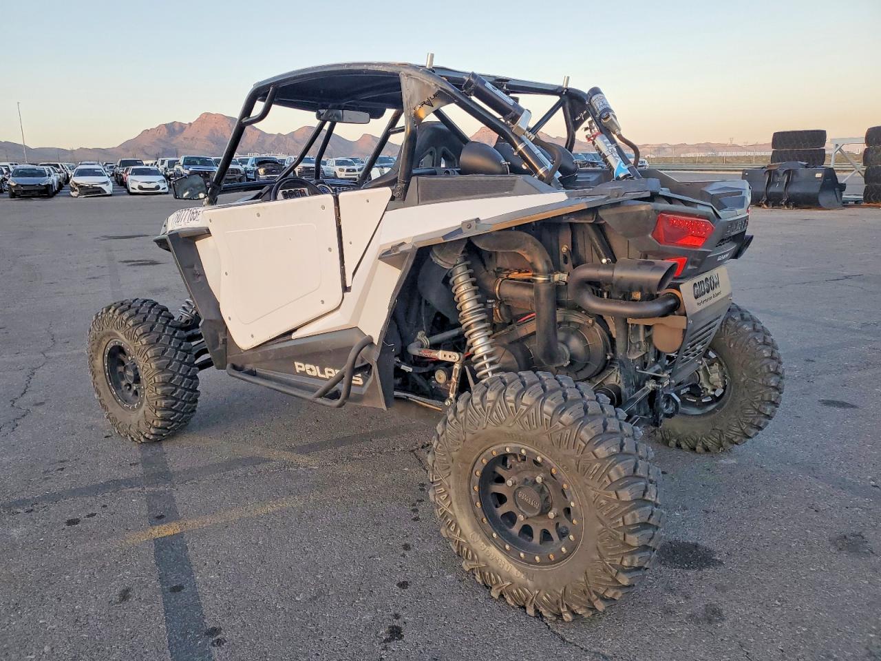 2015 POLARIS RZR XP 100 UTILITY VEHICLE photo 5