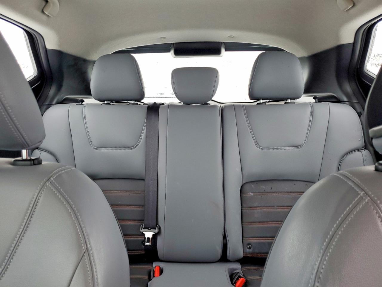 2022 NISSAN KICKS SR photo 19