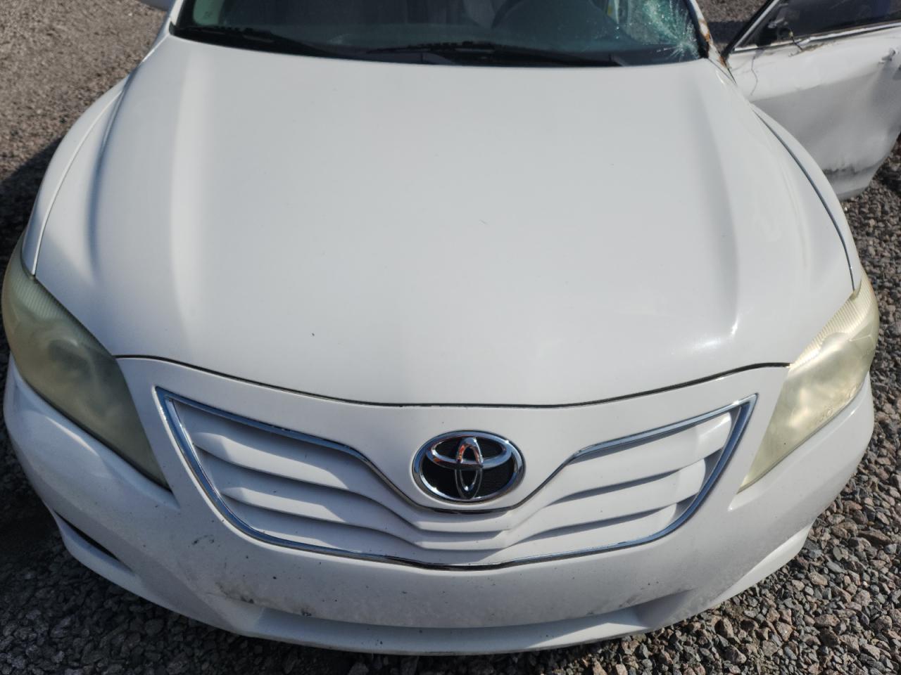 2011 TOYOTA CAMRY BASE photo 11