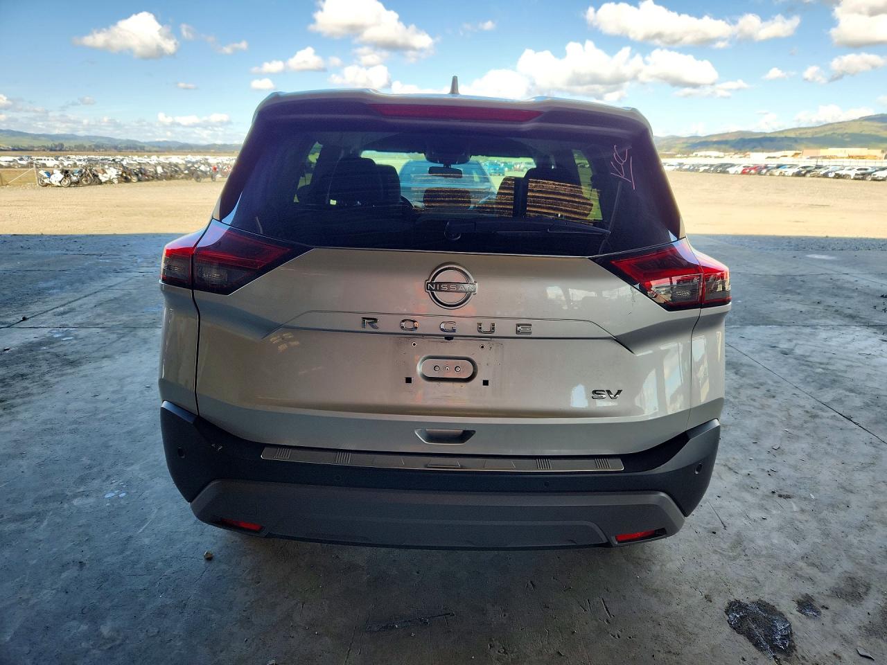 2023 NISSAN ROGUE SV photo 6