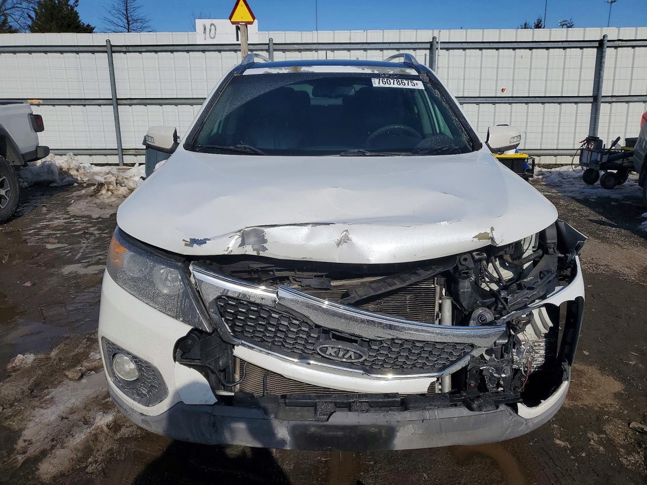 2013 KIA SORENTO EX photo 13