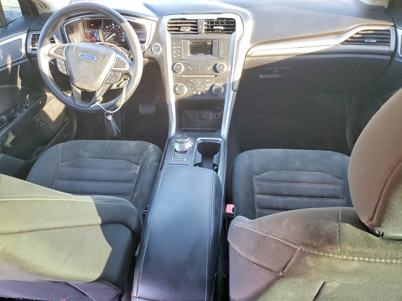 2017 FORD FUSION SE HYBRID photo 15