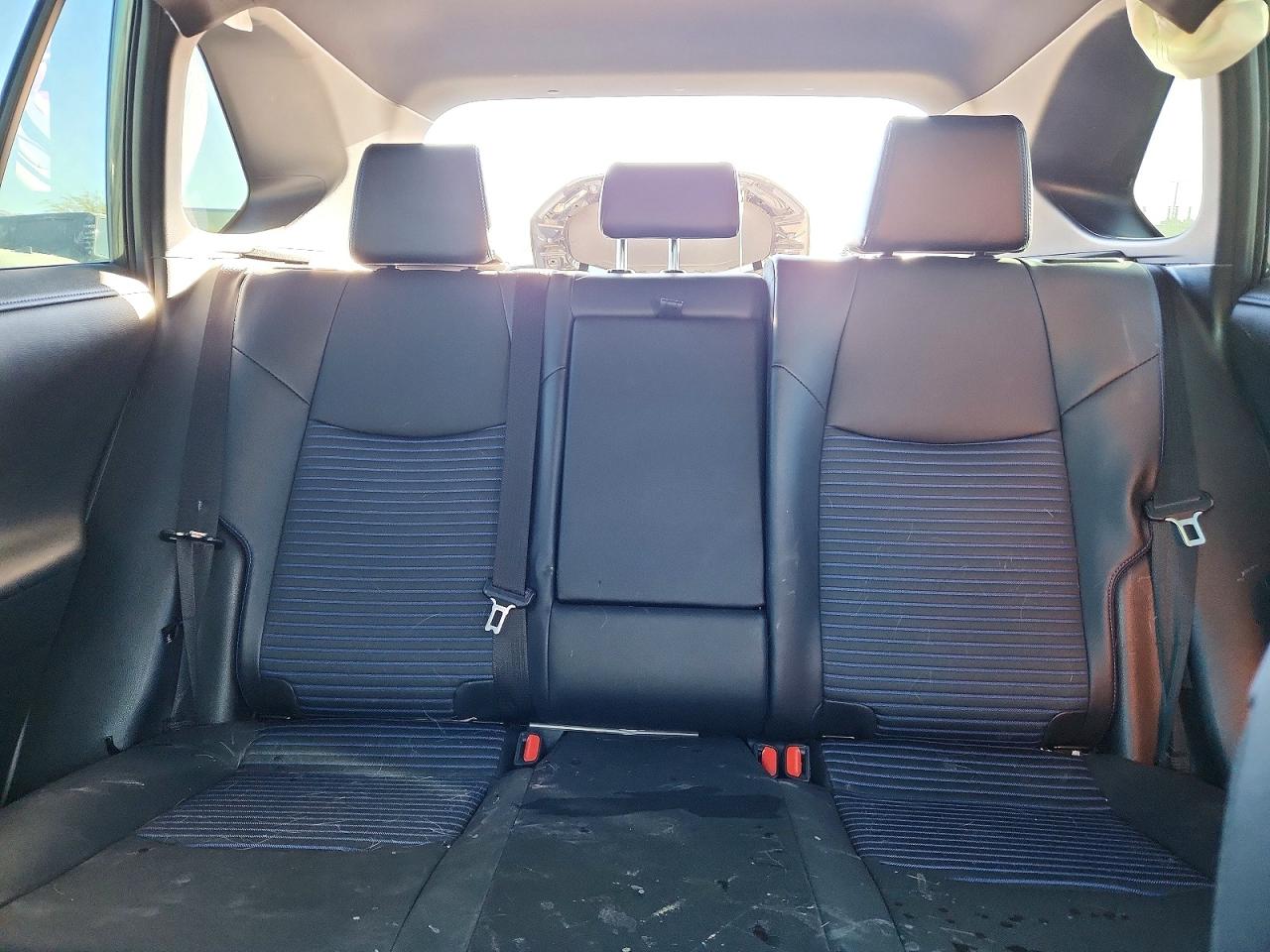 2024 TOYOTA RAV4 XSE photo 10