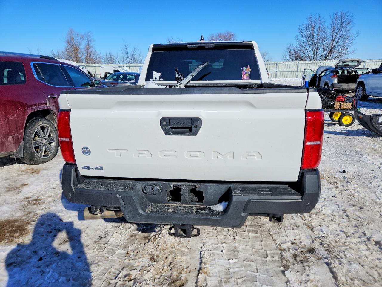 2024 TOYOTA TACOMA DOUBLE CAB photo 11