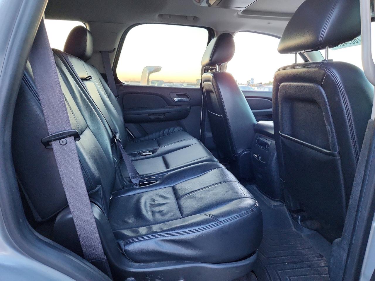 2013 CHEVROLET TAHOE C1500 LT photo 11