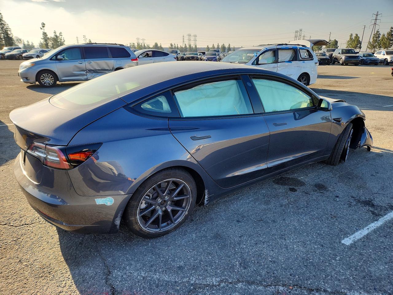 2023 TESLA MODEL 3 photo 3