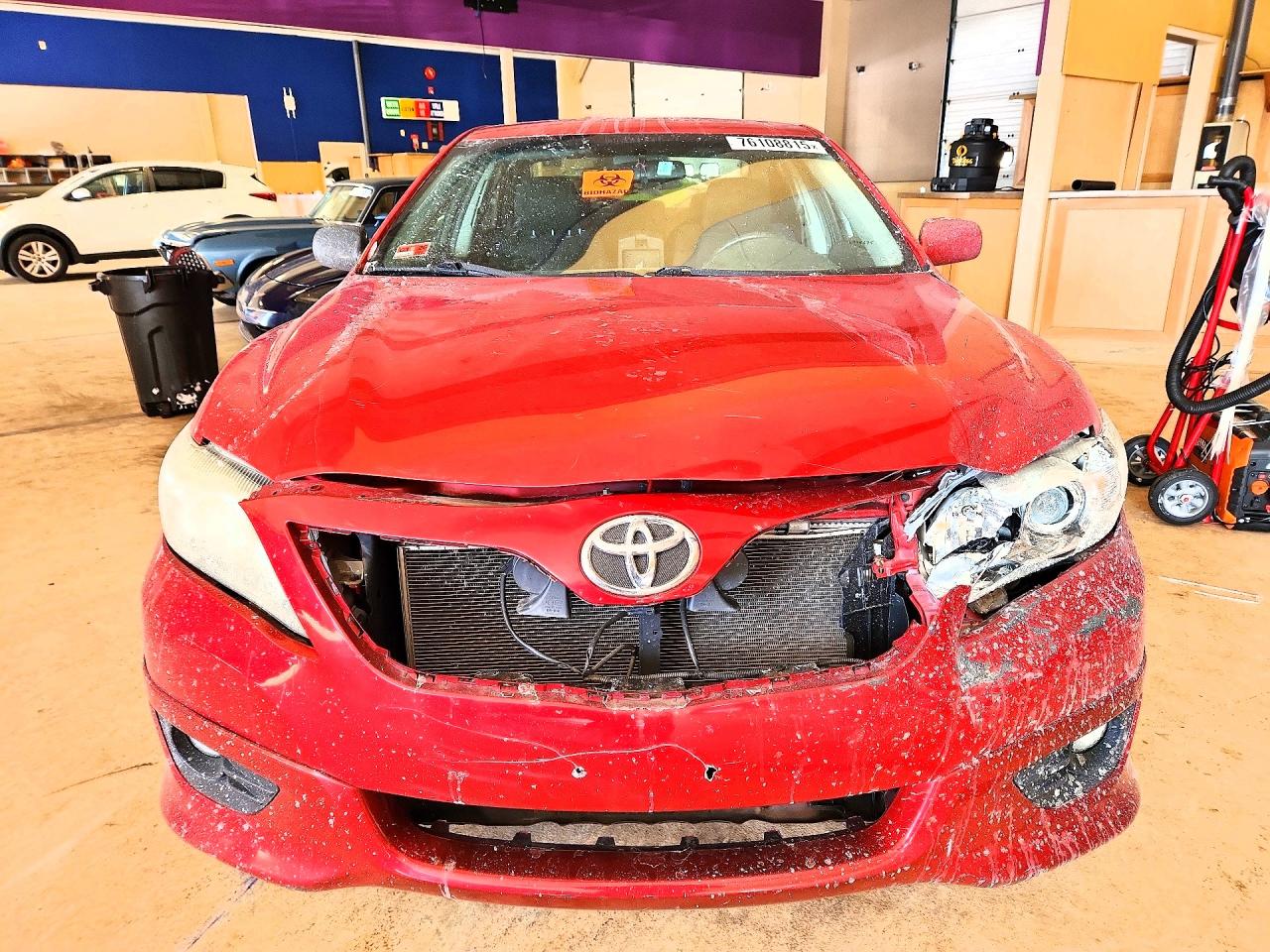 2010 TOYOTA CAMRY BASE photo 9
