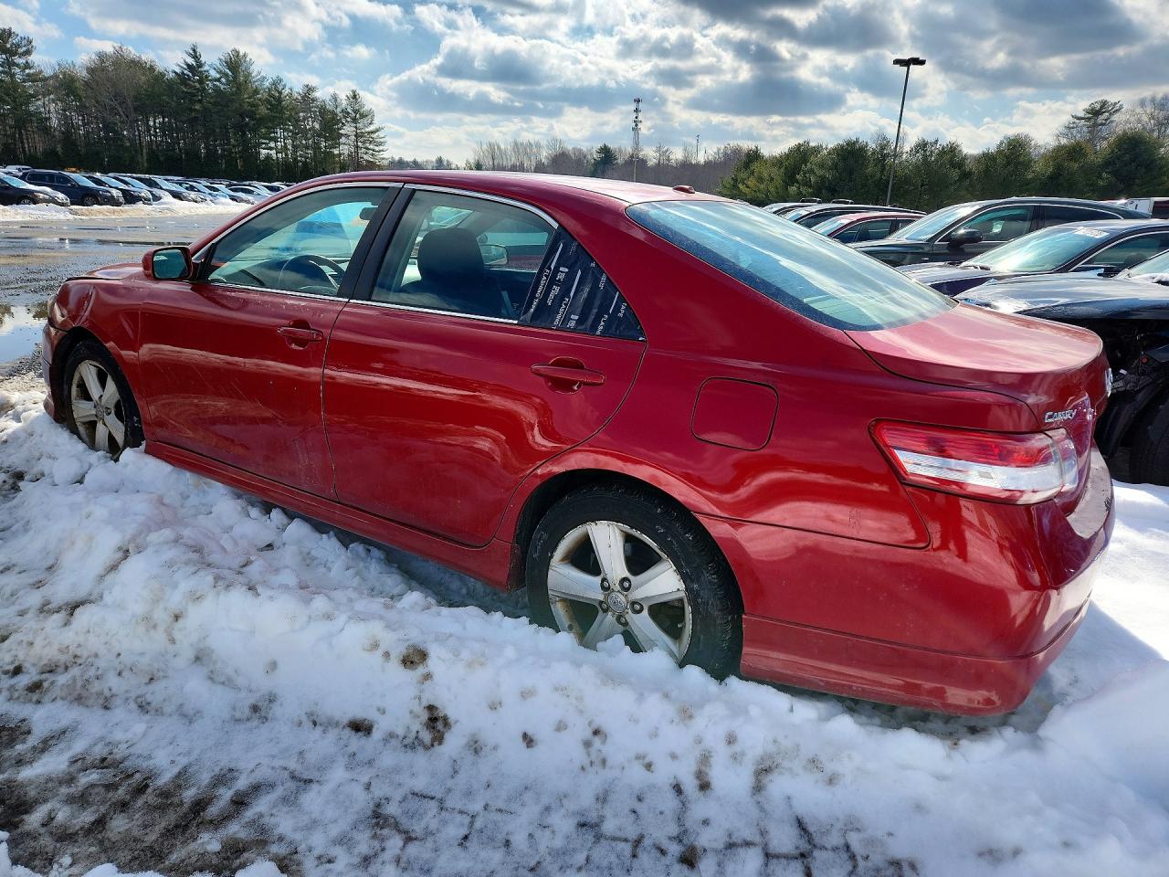 2010 TOYOTA CAMRY BASE photo 3