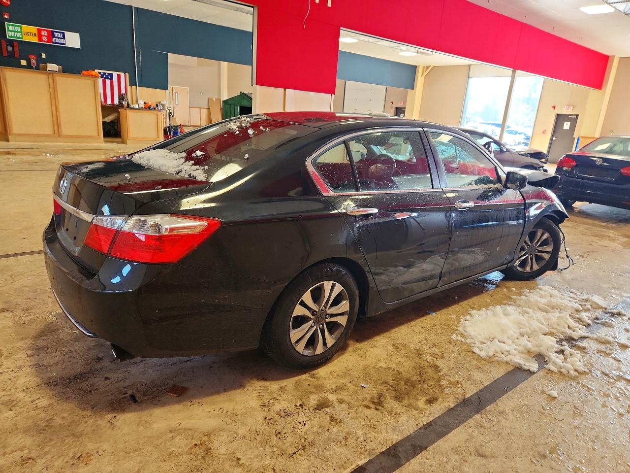 2013 HONDA ACCORD LX photo 7