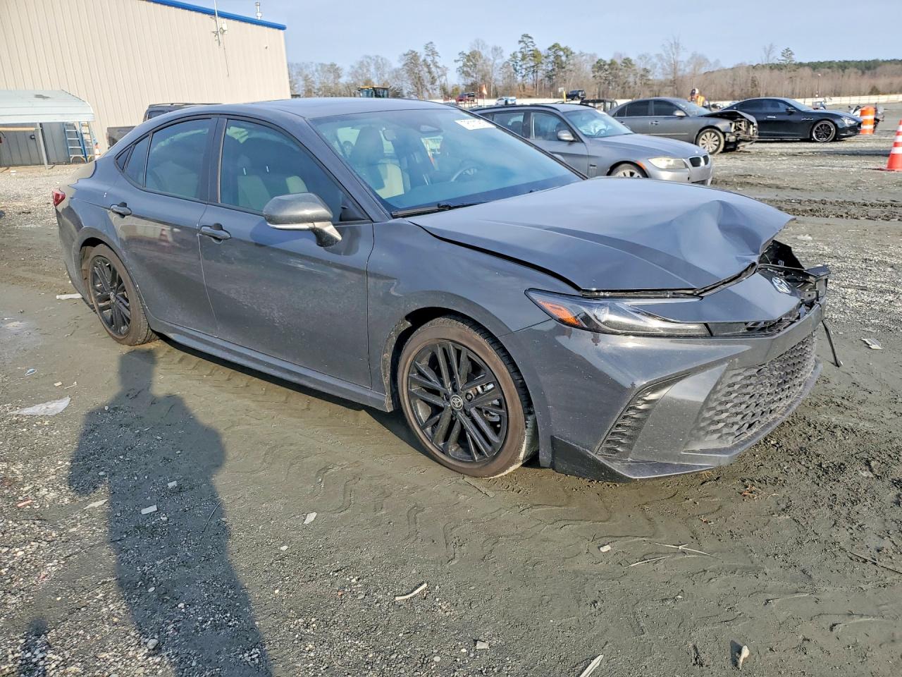 2025 TOYOTA CAMRY XSE photo 4