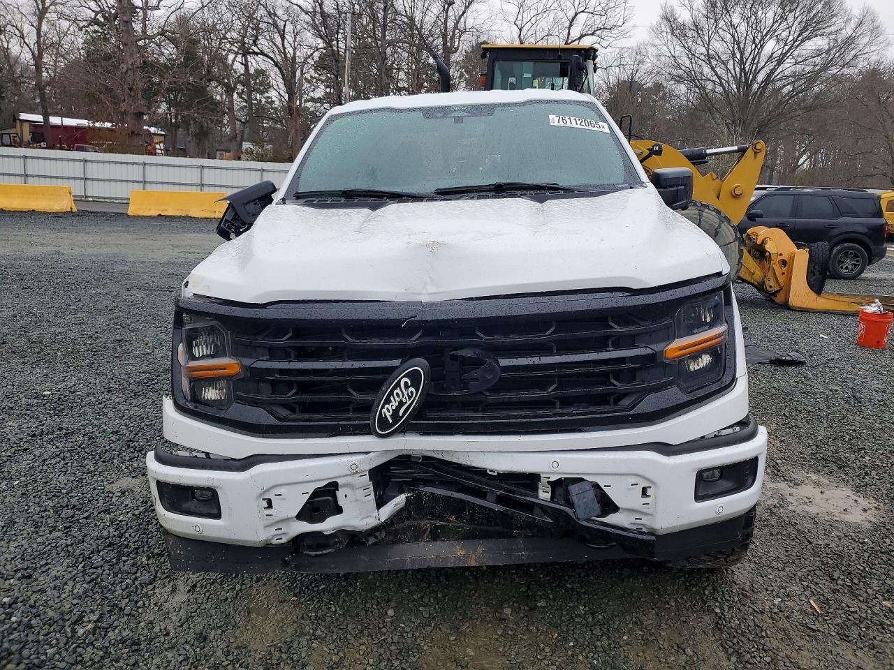 2024 FORD F150 XLT photo 9