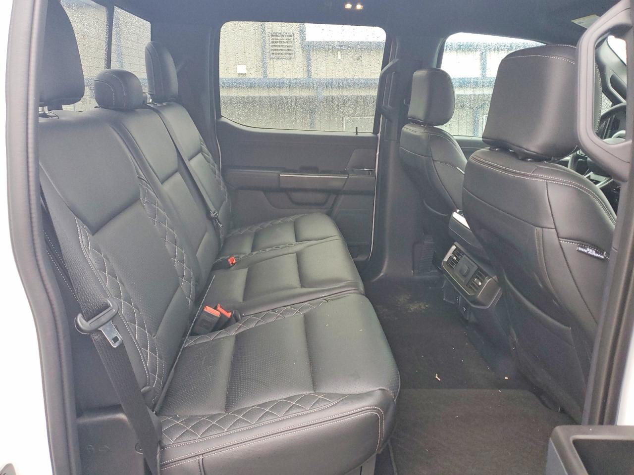 2024 FORD F150 XLT photo 19