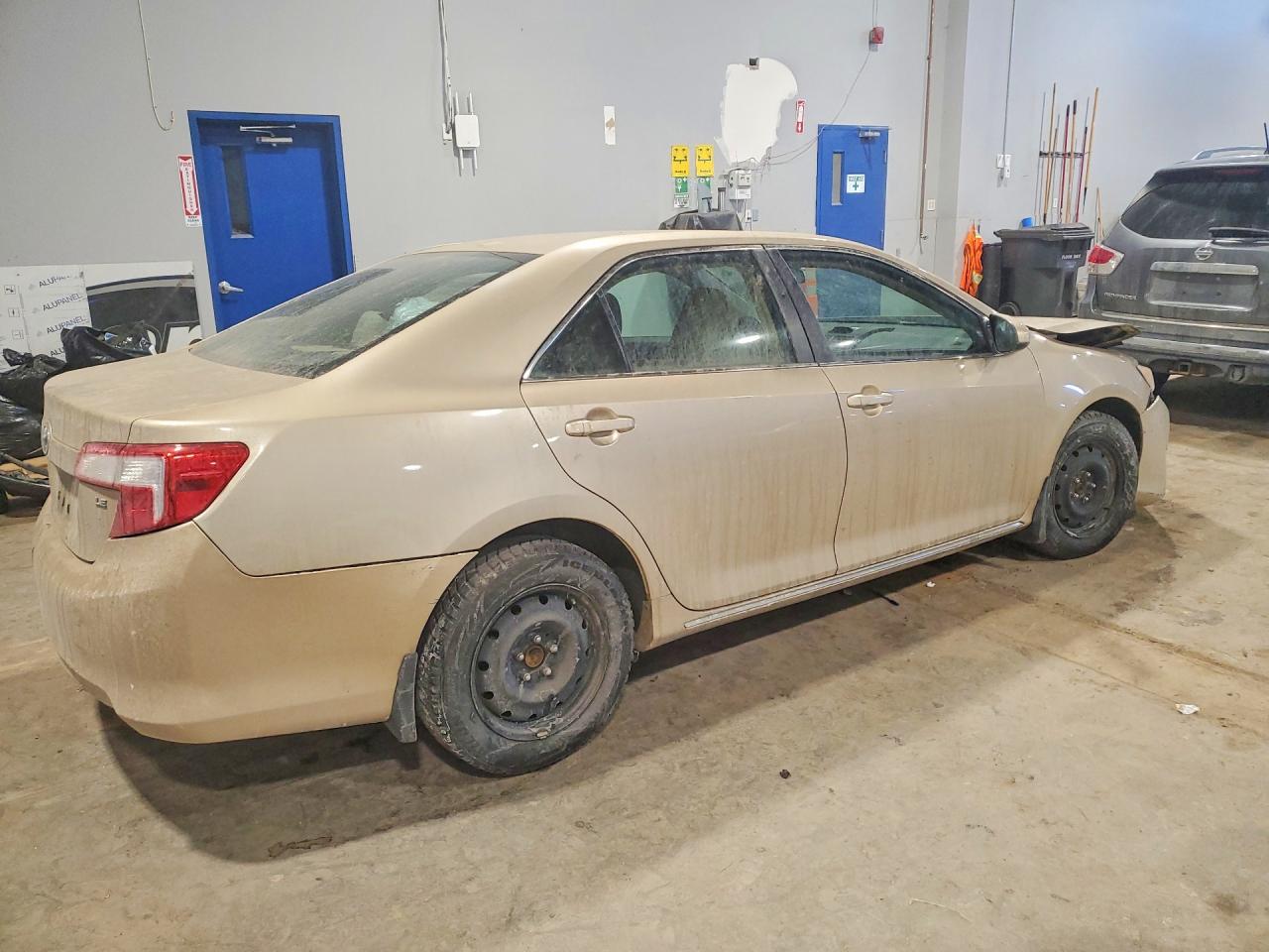 2012 TOYOTA CAMRY BASE photo 5