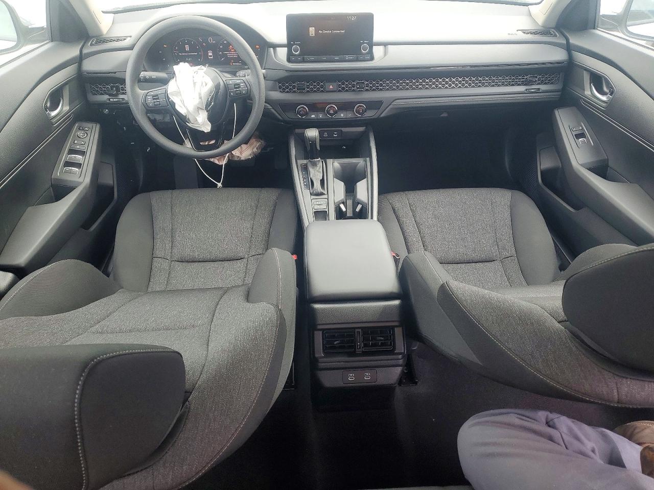 2025 HONDA ACCORD LX photo 19