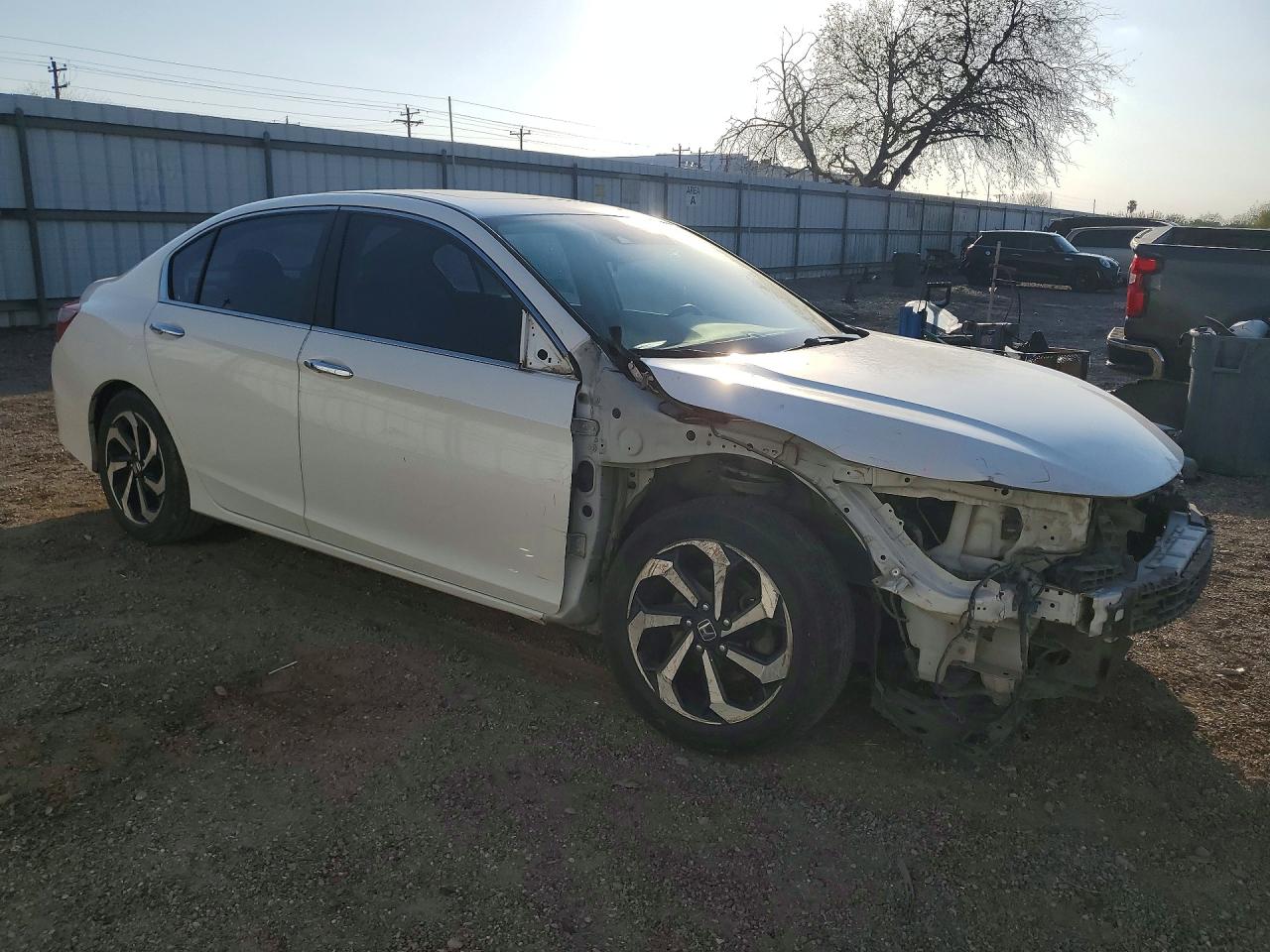 2016 HONDA ACCORD EXL photo 4