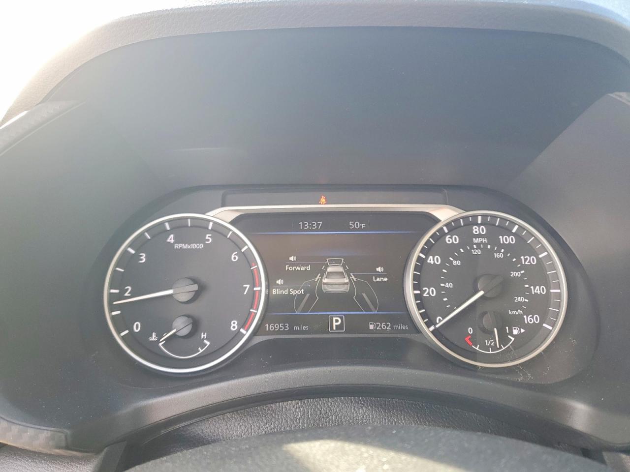 2025 NISSAN SENTRA SR photo 33