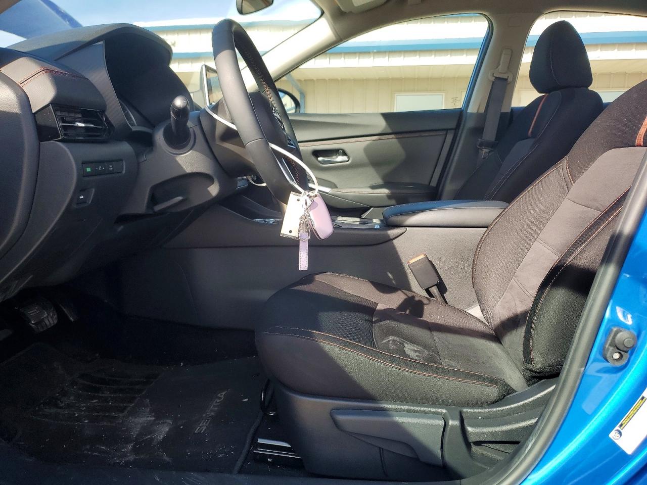 2025 NISSAN SENTRA SR photo 25