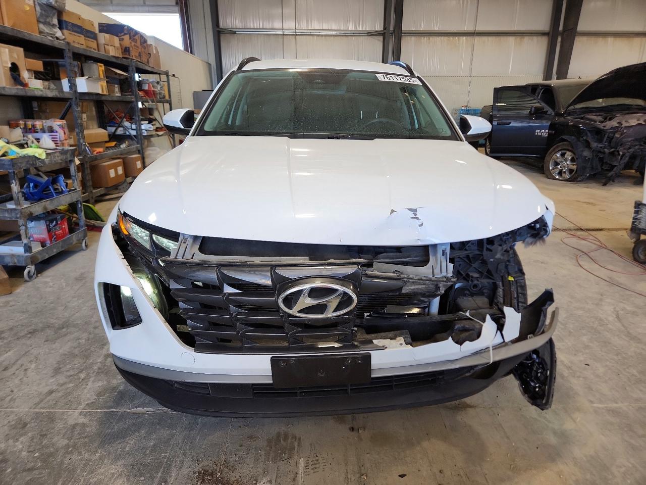 2024 HYUNDAI TUCSON SEL photo 13