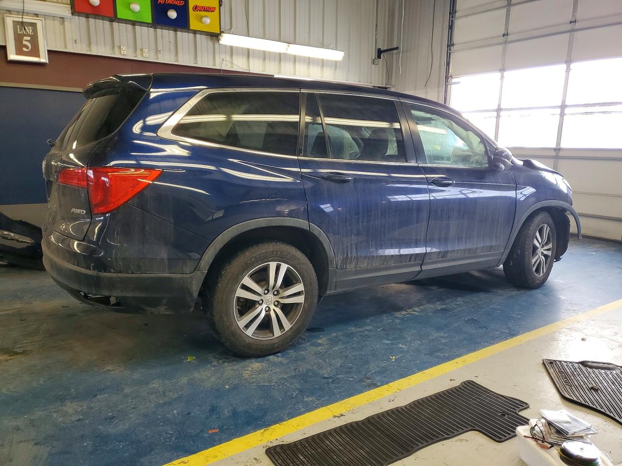2016 HONDA PILOT EXL photo 5